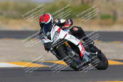 media/Oct-09-2022-SoCal Trackdays (Sun) [[95640aeeb6]]/Turn 3 (930am)/